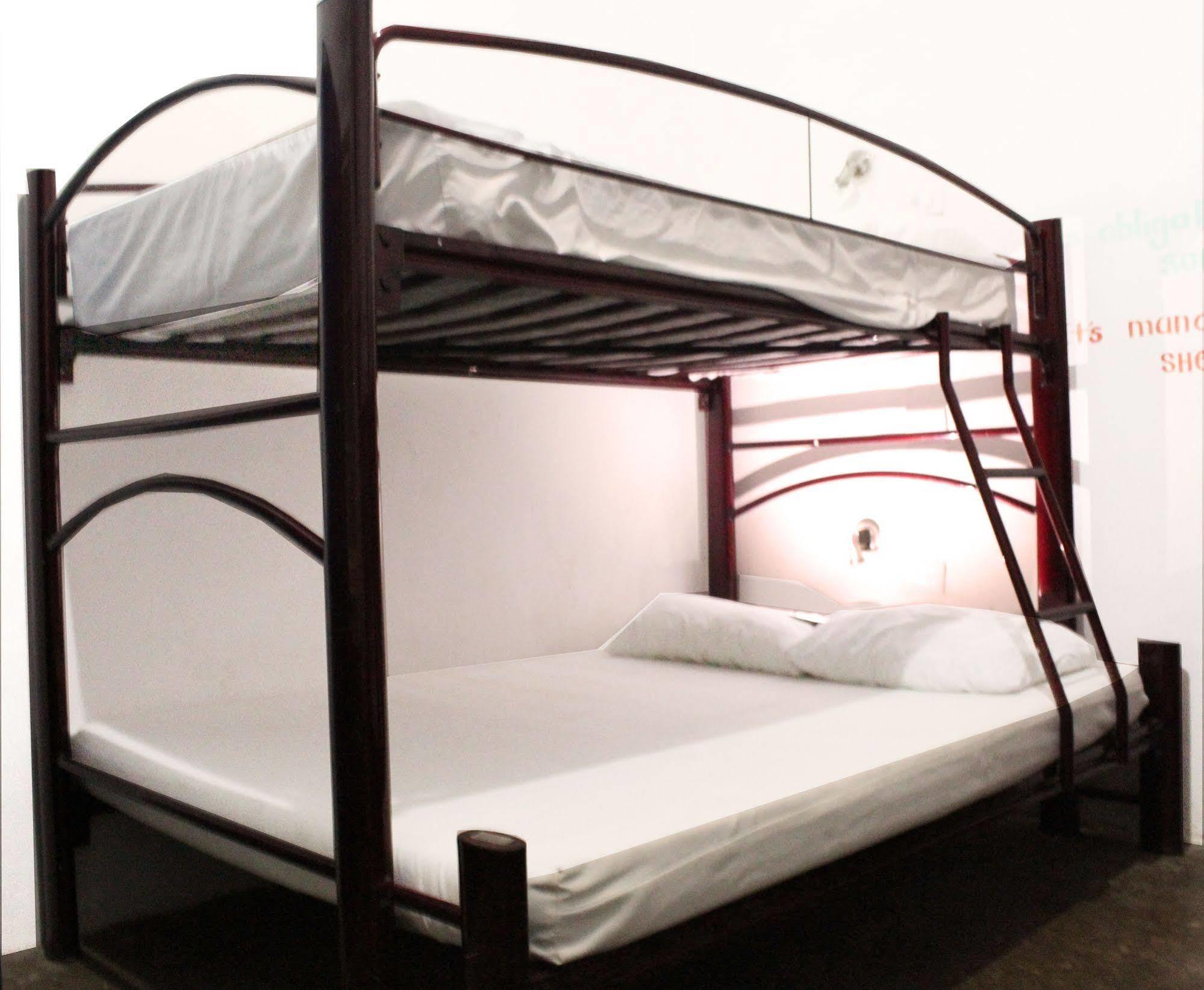 Hostal Vive La Vida 신데 델 카르멘 외부 사진